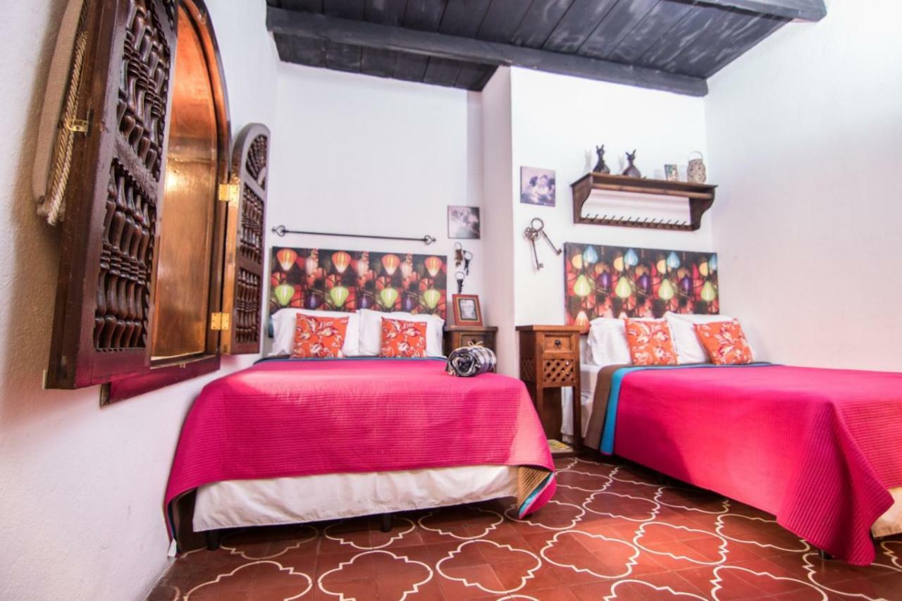 Hotel Posada Del Rosario 危地马拉安地瓜 外观 照片