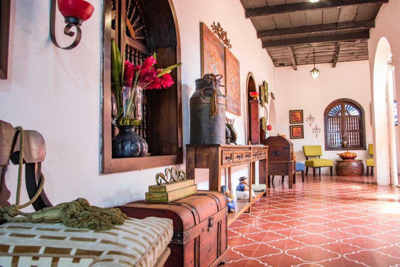 Hotel Posada Del Rosario 危地马拉安地瓜 外观 照片