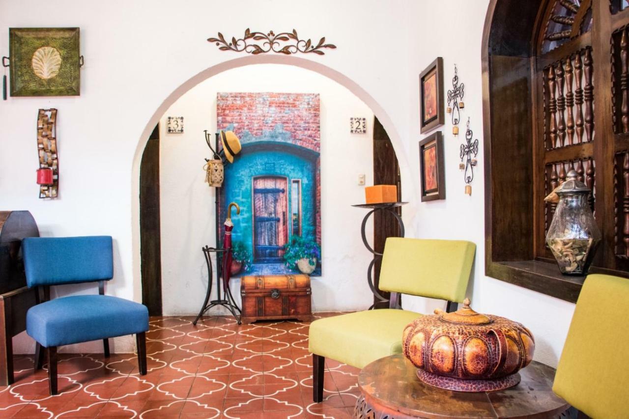 Hotel Posada Del Rosario 危地马拉安地瓜 外观 照片