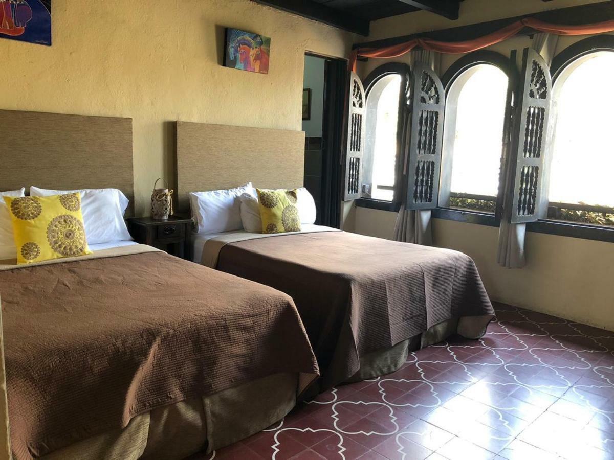 Hotel Posada Del Rosario 危地马拉安地瓜 外观 照片